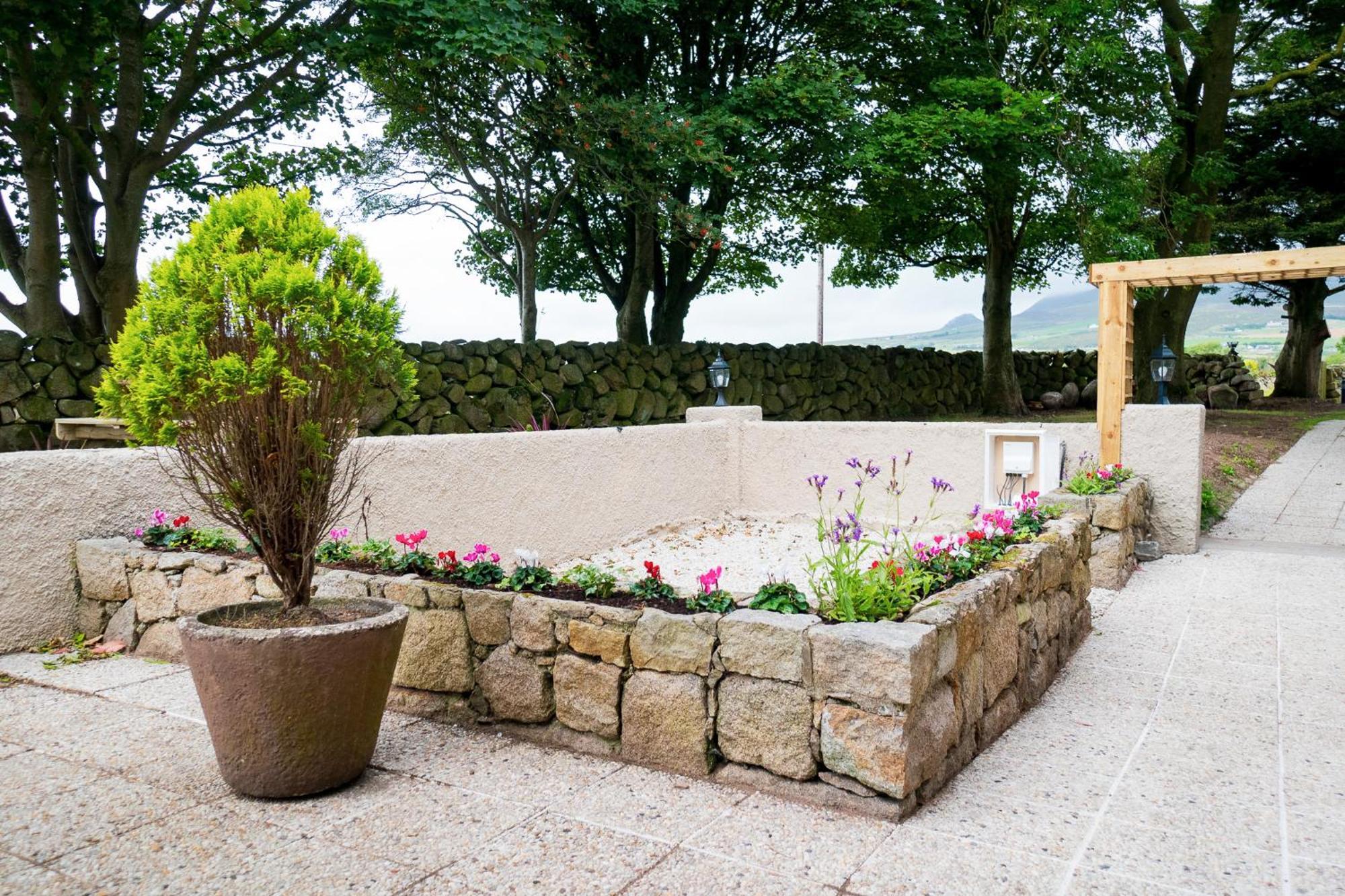 The Brambles Retreat In The Mournes Annalong Exterior foto